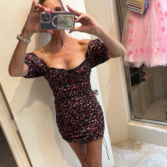 EUC, FOR LOVE & LEMONS, XSm, Black & Pink floral dress, Gorgeous! Corset look. - Picture 4 of 14